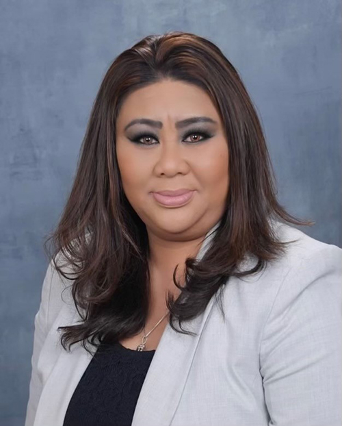 Dr. Chitpasong Vazquez